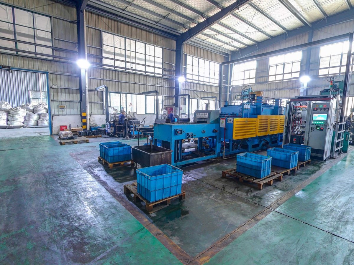 Press-quench hardening line with control cabinet